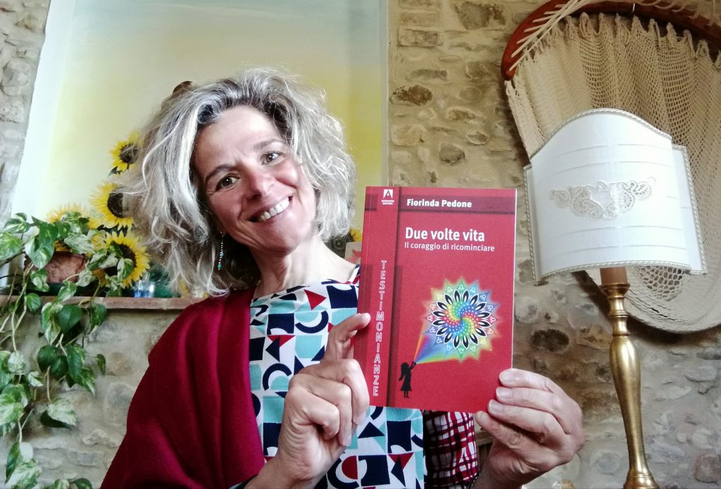 Fiorinda Pedona con libro "Due Volte vita. Il coraggio di ricominciare".